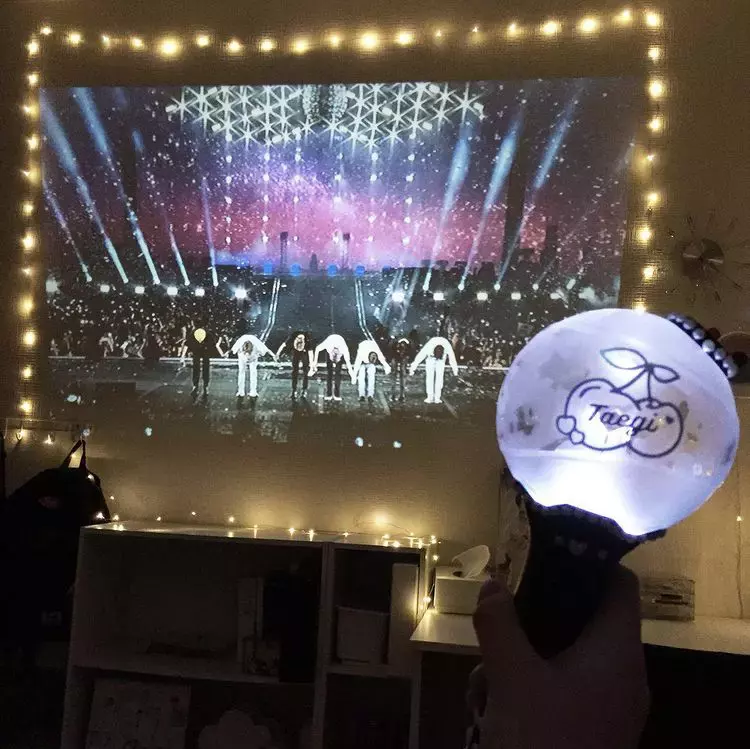 用投影機舉辦放映會